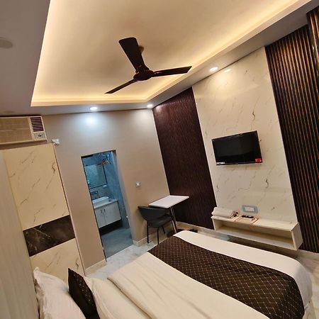 גאזיאבאד Hotel New Imperial מראה חיצוני תמונה