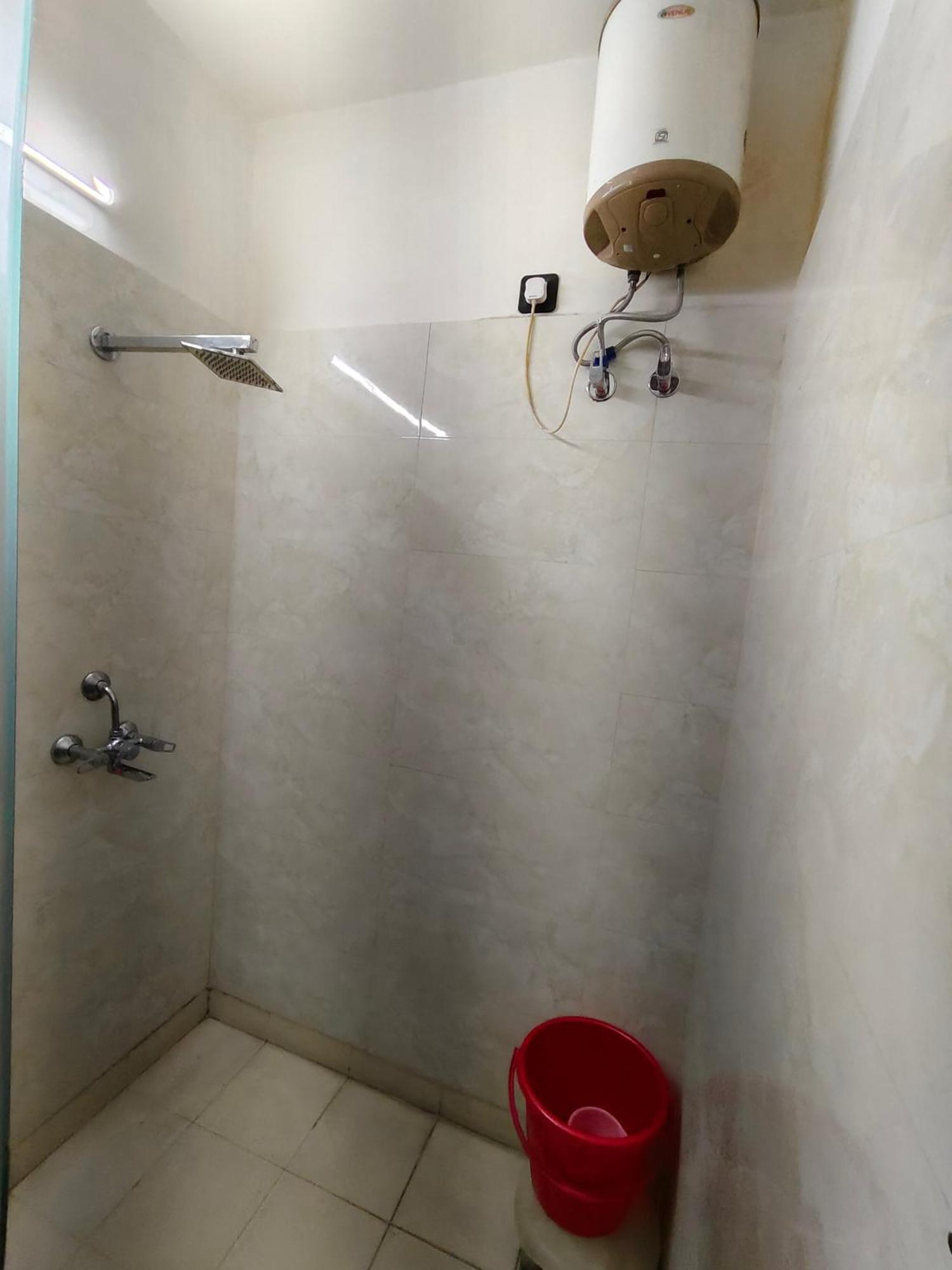 גאזיאבאד Hotel New Imperial מראה חיצוני תמונה