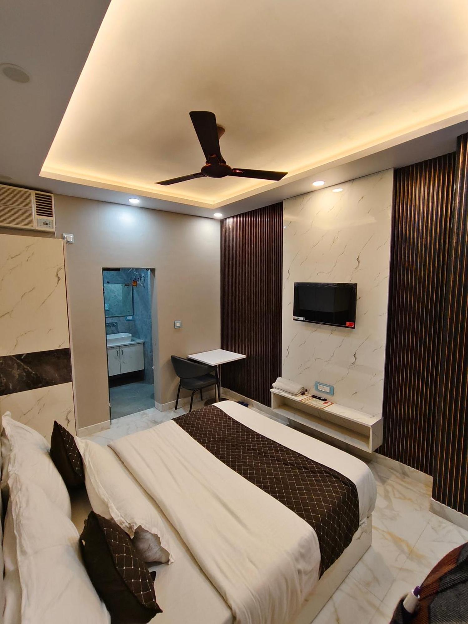 גאזיאבאד Hotel New Imperial מראה חיצוני תמונה