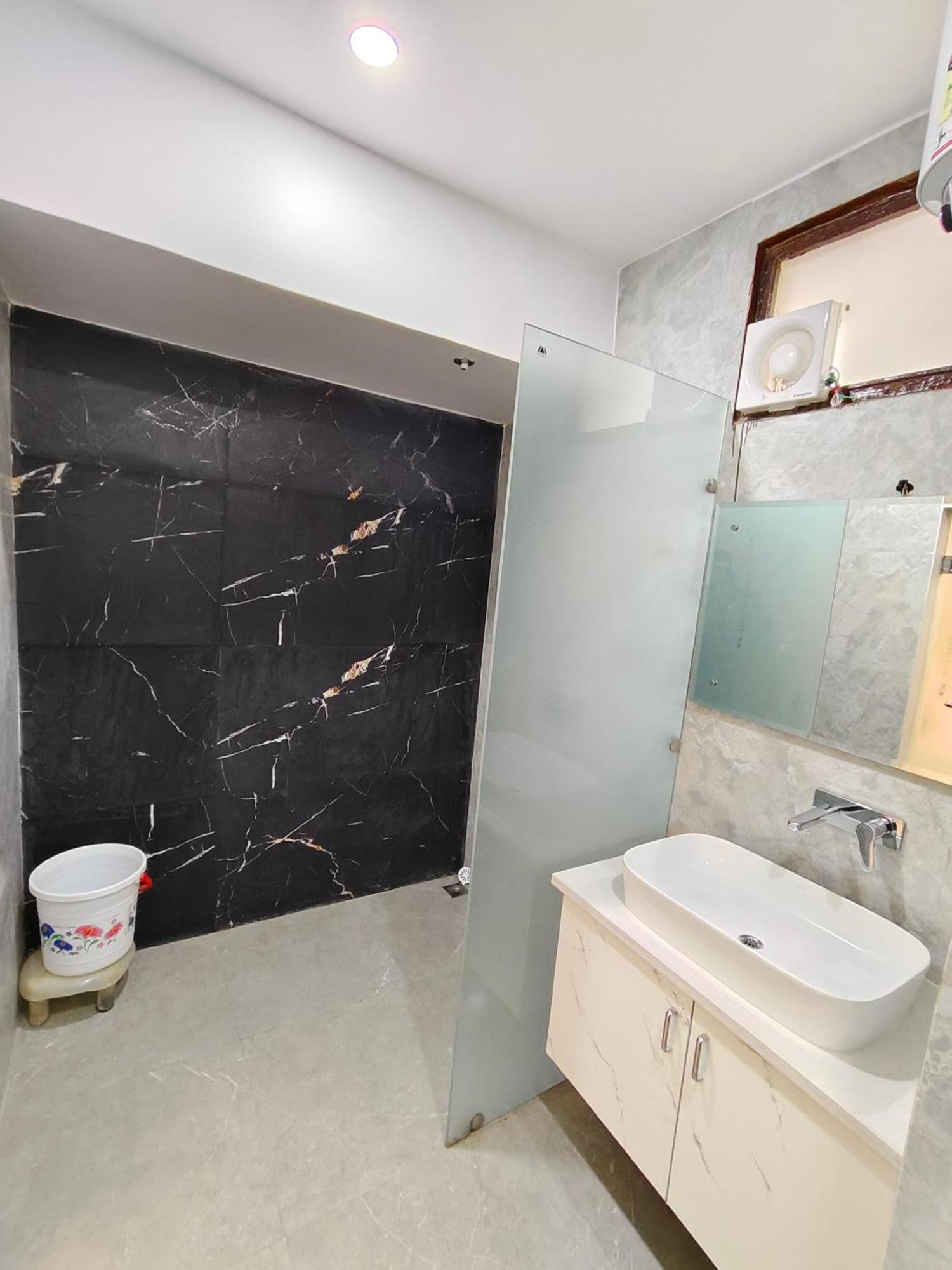 גאזיאבאד Hotel New Imperial מראה חיצוני תמונה